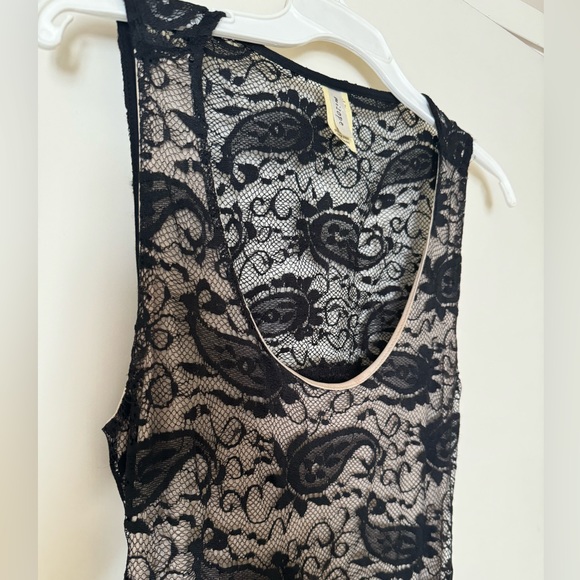 Misope lace mini dress with slip - Picture 3 of 6